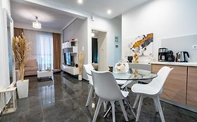 Neo Irakleio Train St. 1 Bedrm 4 Pers. Apartment